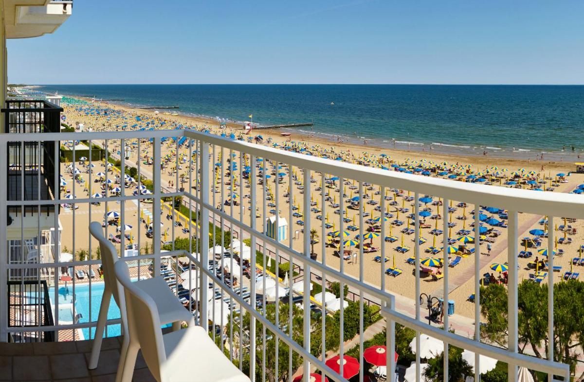 Termini Beach Hotel & Suites Lido di Jesolo Exterior foto