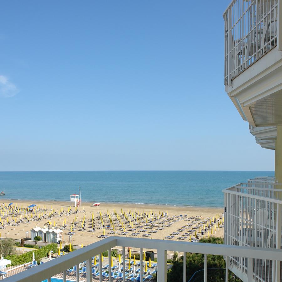 Termini Beach Hotel & Suites Lido di Jesolo Exterior foto